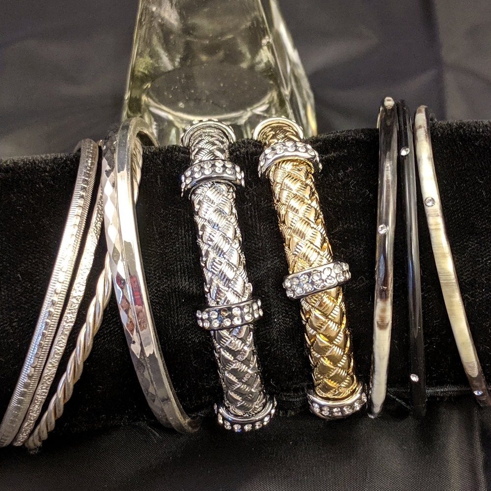 10 Bracelets